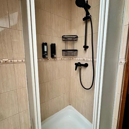 Pensión Dziki Szynk 3*