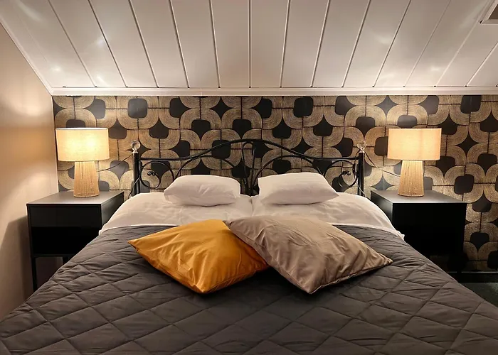 Dziki Szynk 3* Brenna